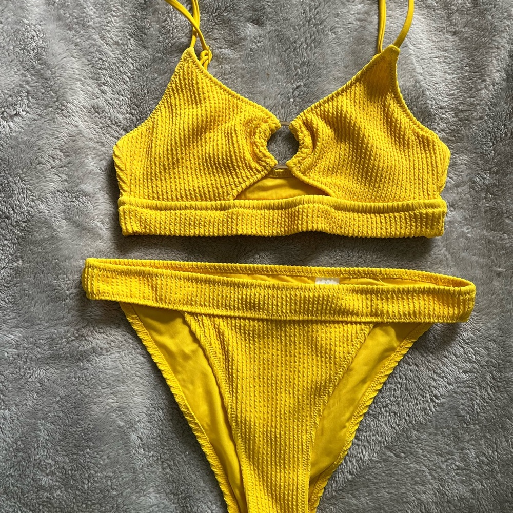 Aerie Yellow Ribbed Bikini Set (worn twice)